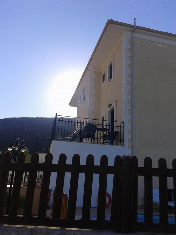 Iriana Village Inn Stavros  Bilik gambar