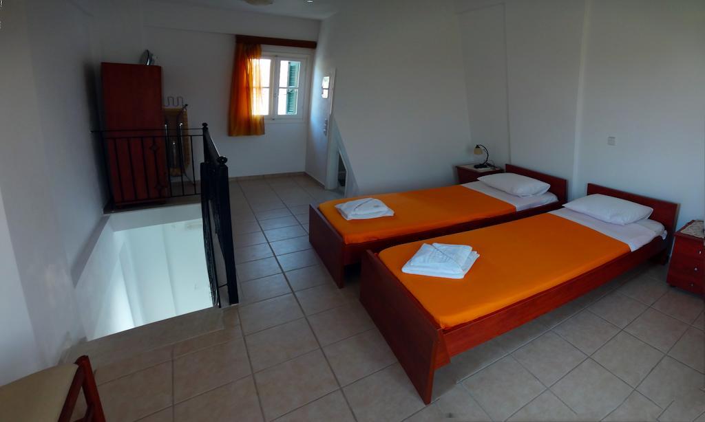 Iriana Village Inn Stavros  Bilik gambar