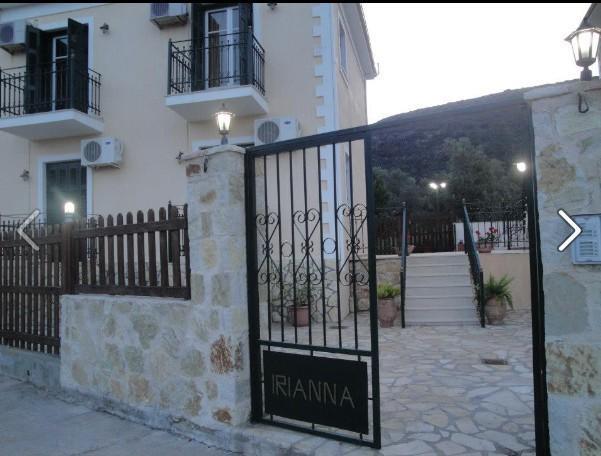 Iriana Village Inn Stavros  Bilik gambar